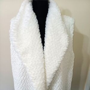 Ivory White Fuzzy Faux Fur Sweater Vest XXL